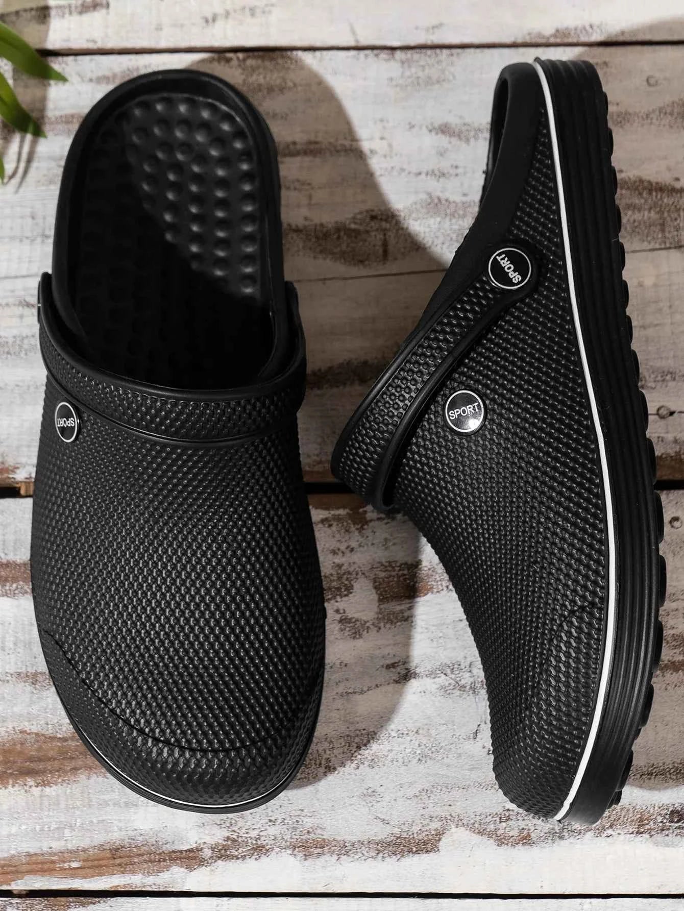 Men's Flat-Soled Clogs Are Breathable, Comfortable, Non-Slip, Wear-Resistant, Casual and Versatile, Daily Home Outing Work Shoes