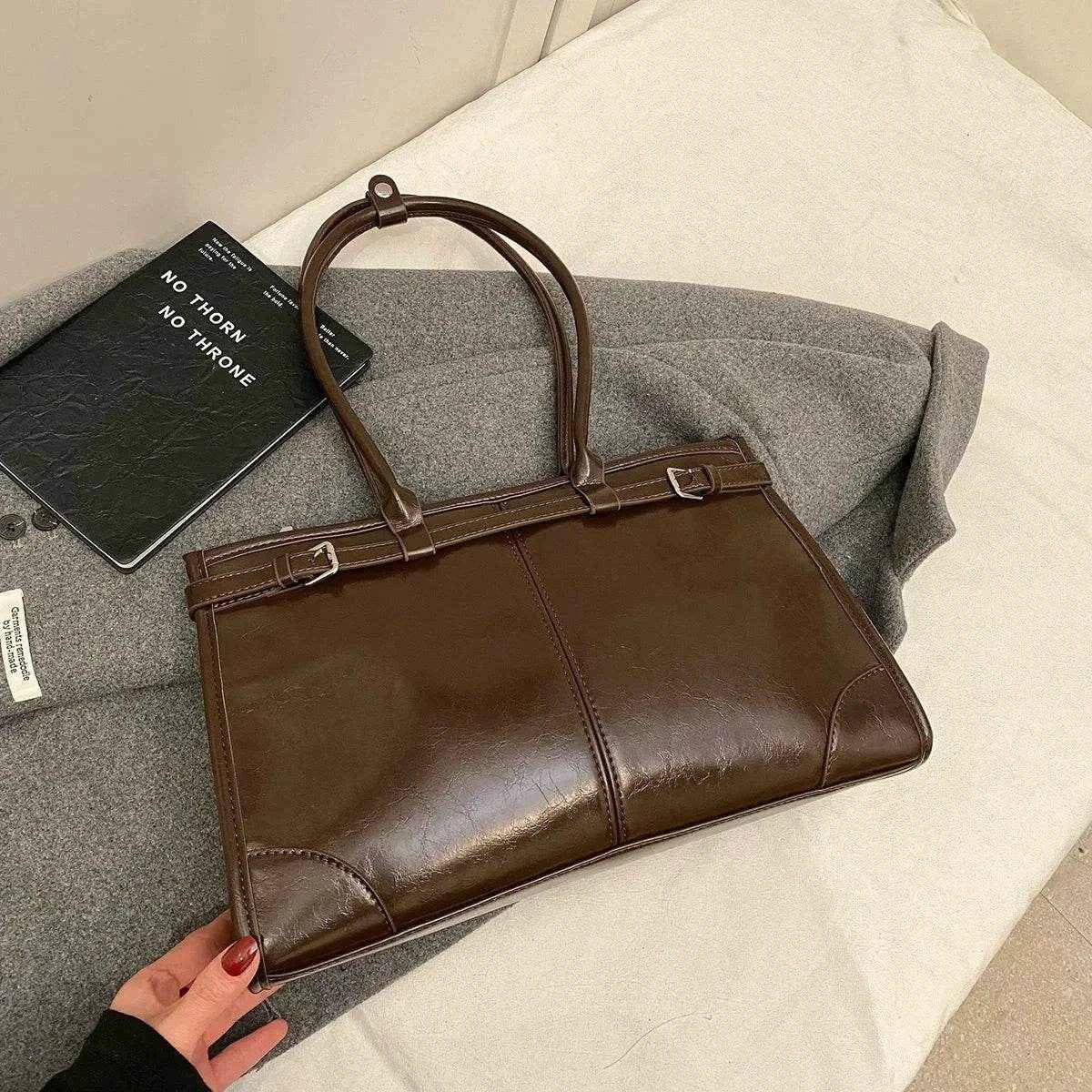 LEFTSIDE Large PU Leather Tote Bags Lady Shoulder Bag for Women 2024 Winter New Trend Fashion Y2K Retro Handbags and Purses