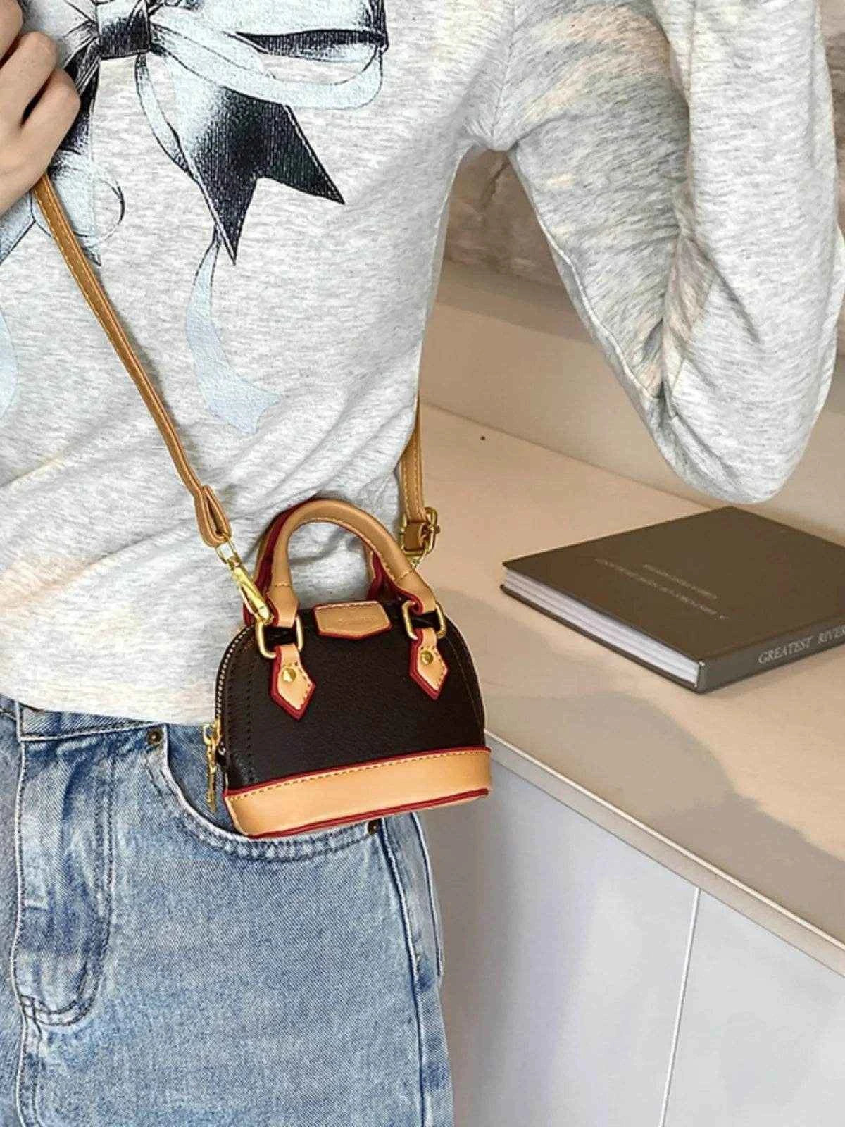 High-Grade Sense Mini Bags for Women 2024 New PU Leather Zipper Crossbody Bag Fashion Lipstick Earphone Coin Purse