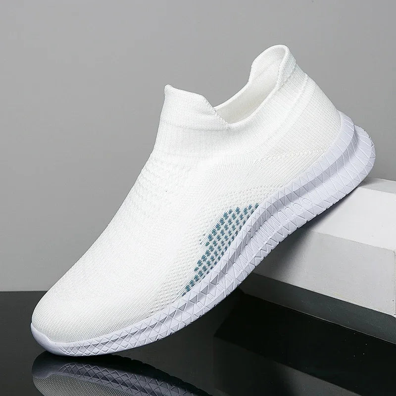 Lightweight Men's Walking Shoes Outdoor Soft Male Casual Shoes Flexible Breathable Men Loafers Slip-on Footwear Sneakers 39-48