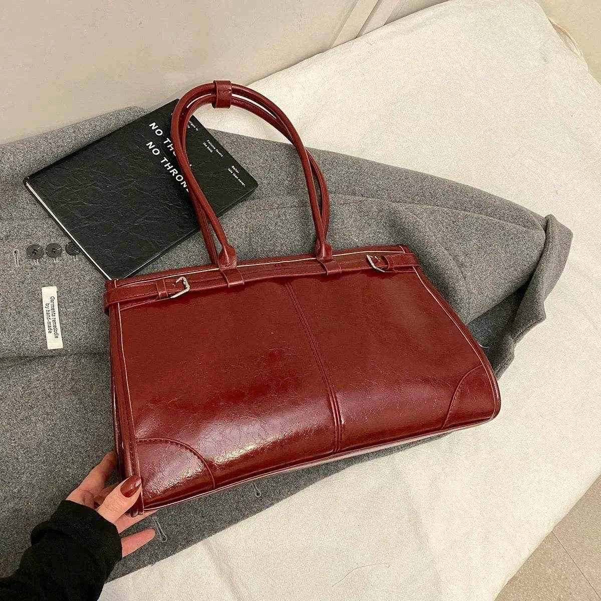 LEFTSIDE Large PU Leather Tote Bags Lady Shoulder Bag for Women 2024 Winter New Trend Fashion Y2K Retro Handbags and Purses