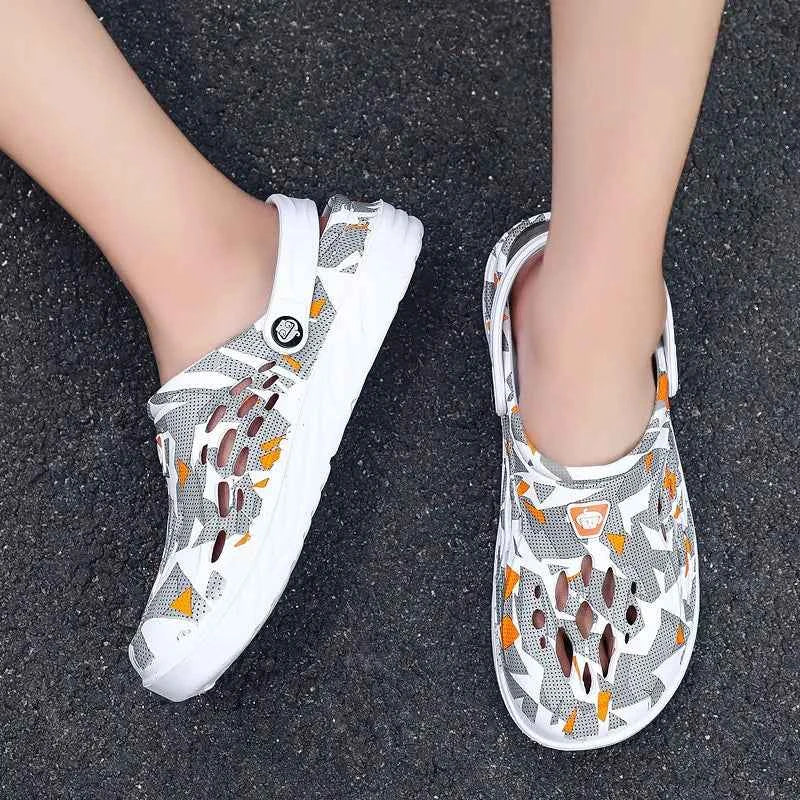48-49 Men's Outdoor Clogs Beach Shoes Breathable Sandals Home Slippers Summer Slip On Shoes Men Flip Flops Shoes Sandalias Mujer