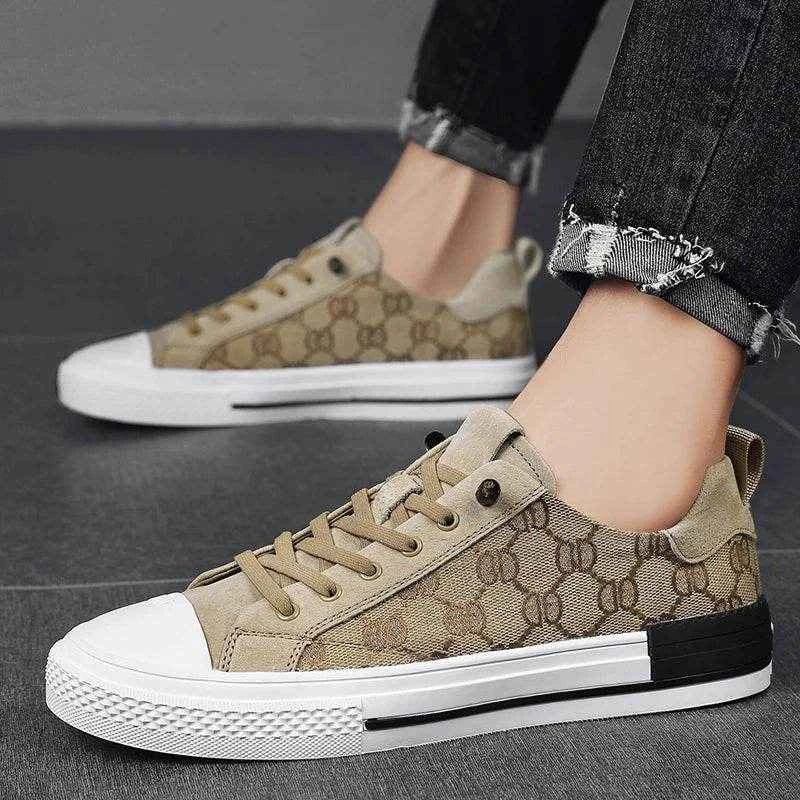 Hot Sale Men Canvas Shoes Breathable Canvas Sneakers Men Vulcanized Shoes Lightweight Casual Shoes Men Loafers Flats Espadrilles