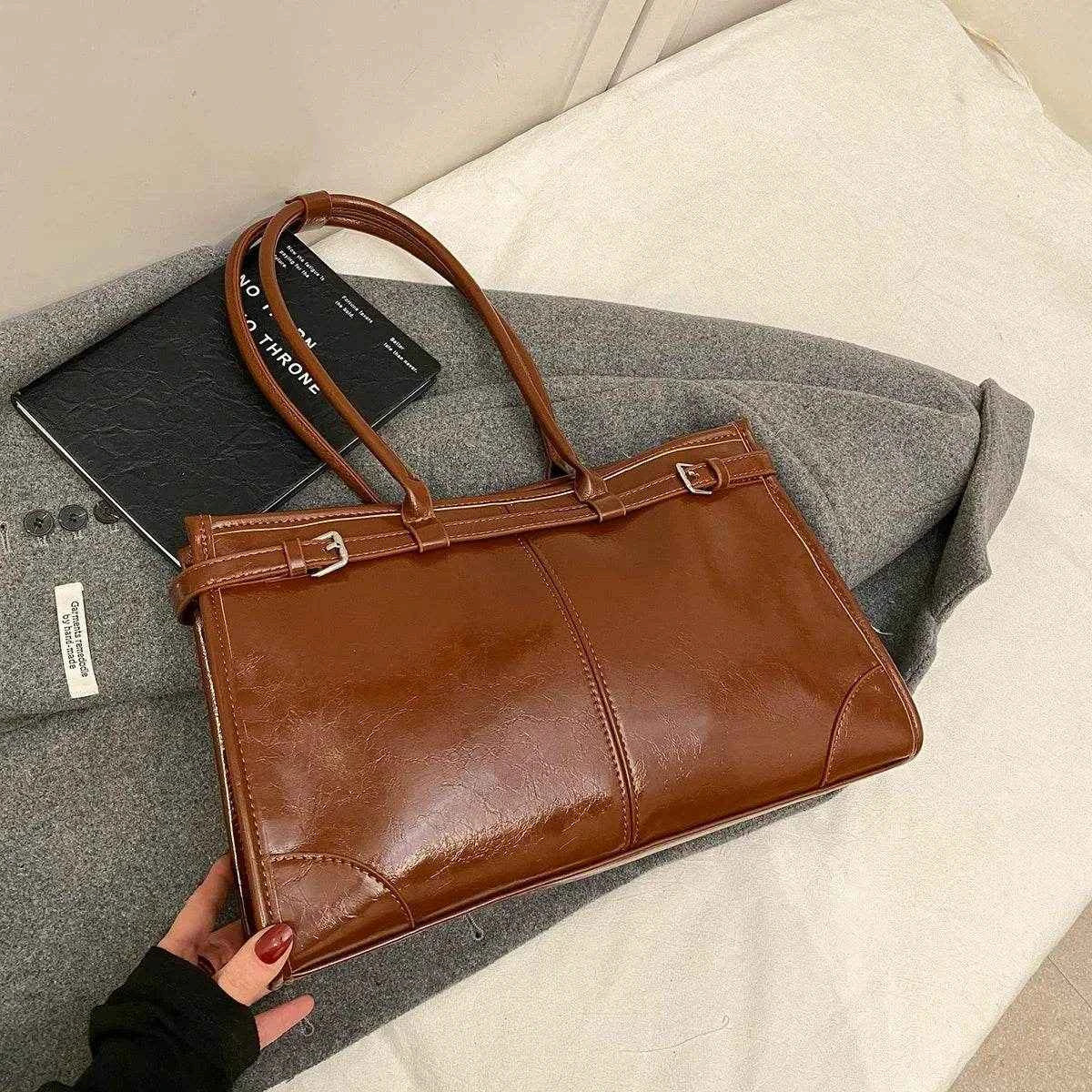 LEFTSIDE Large PU Leather Tote Bags Lady Shoulder Bag for Women 2024 Winter New Trend Fashion Y2K Retro Handbags and Purses