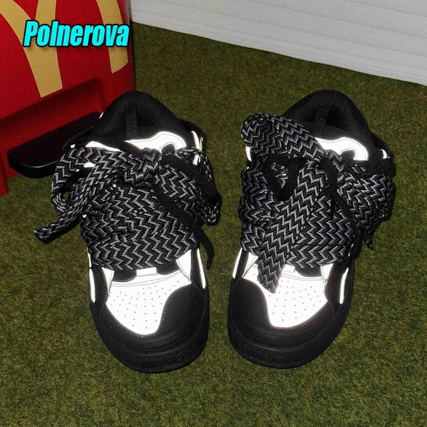 Black White Mixed Colors Couple Casual Sneakers Novelly Reflective Thick Sole Lace-Up Walking Shoes Breathable Women Men Shoes