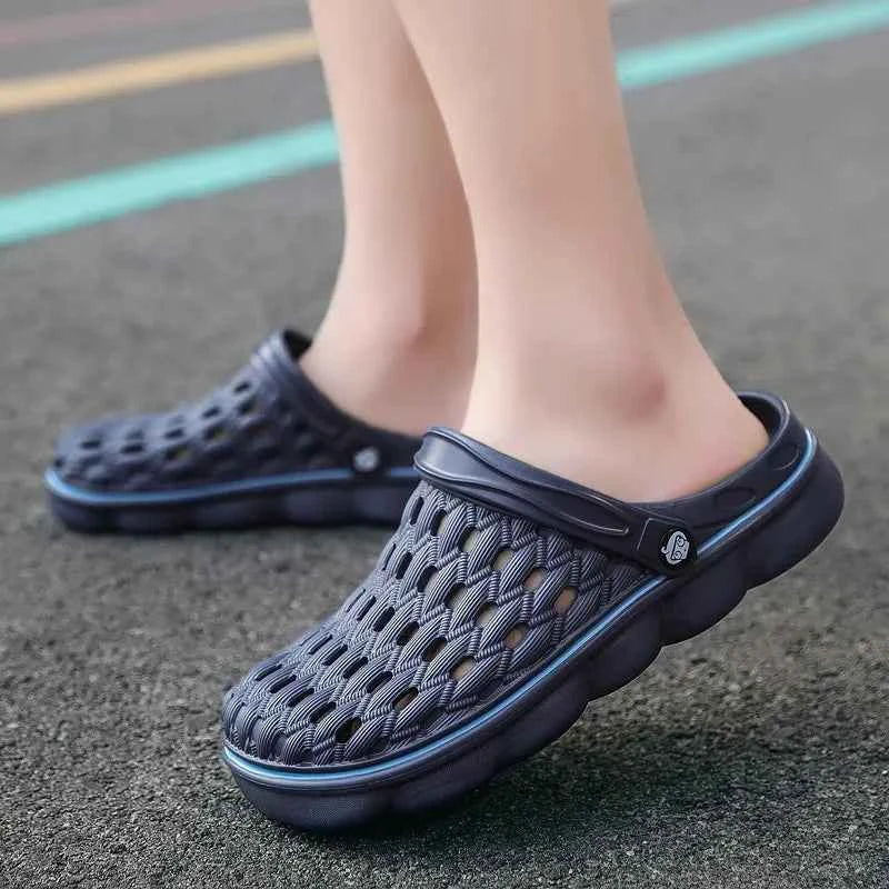 2025 Men's Sandals Women's Outdoor Beach Wading Slippers for Men Garden Home Clogs Women's Sandals Summer Hiking Sandals Men