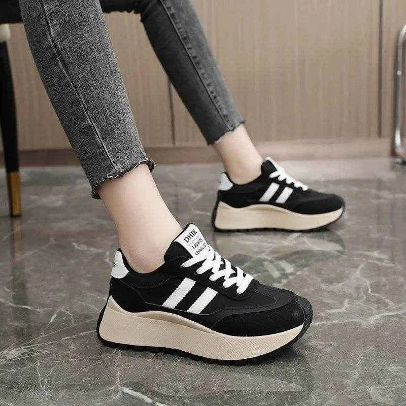 Spring Thick Bottom Women's Shoes 2025 Summer Casual Patchwork Leather Sneakers Casual Vulcanised Shoes Ladies Chaussure Femme