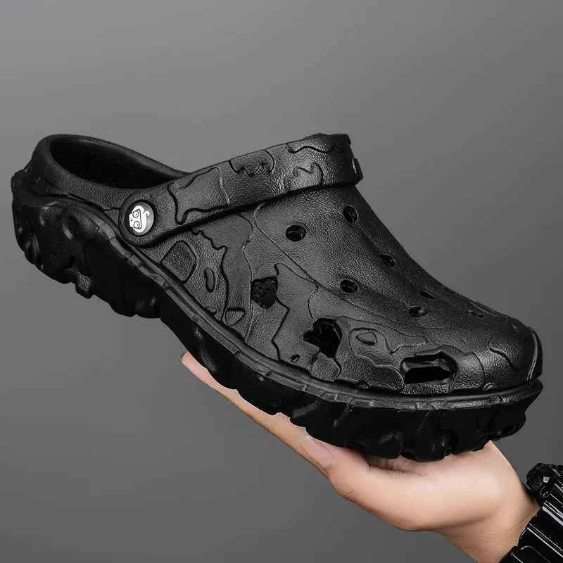 2025 Summer Slippers Clogs Men Beach Shoes Outdoor Garden Shoes Casual Sandals Black Brown Slip-On Men's Breathable Slides