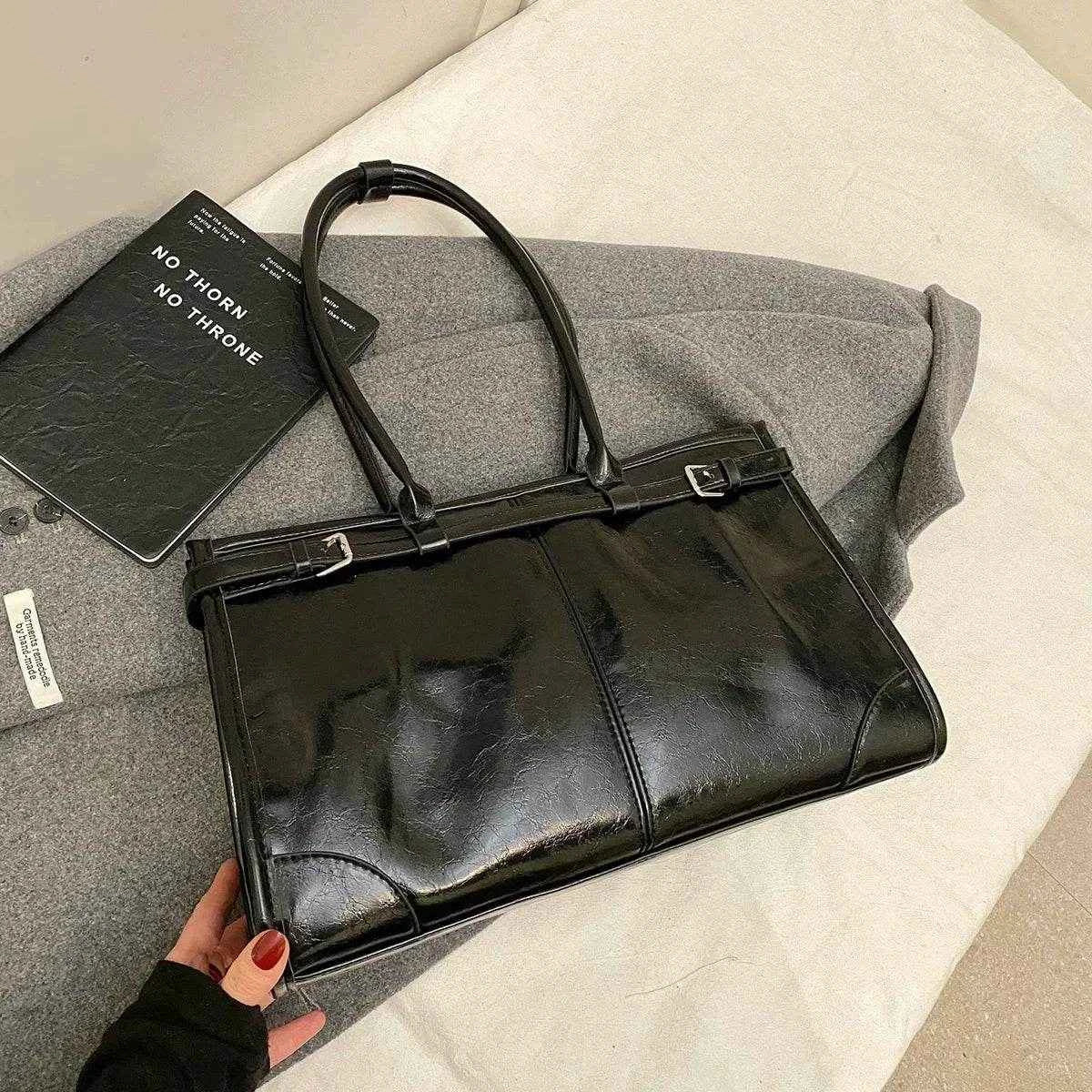 LEFTSIDE Large PU Leather Tote Bags Lady Shoulder Bag for Women 2024 Winter New Trend Fashion Y2K Retro Handbags and Purses