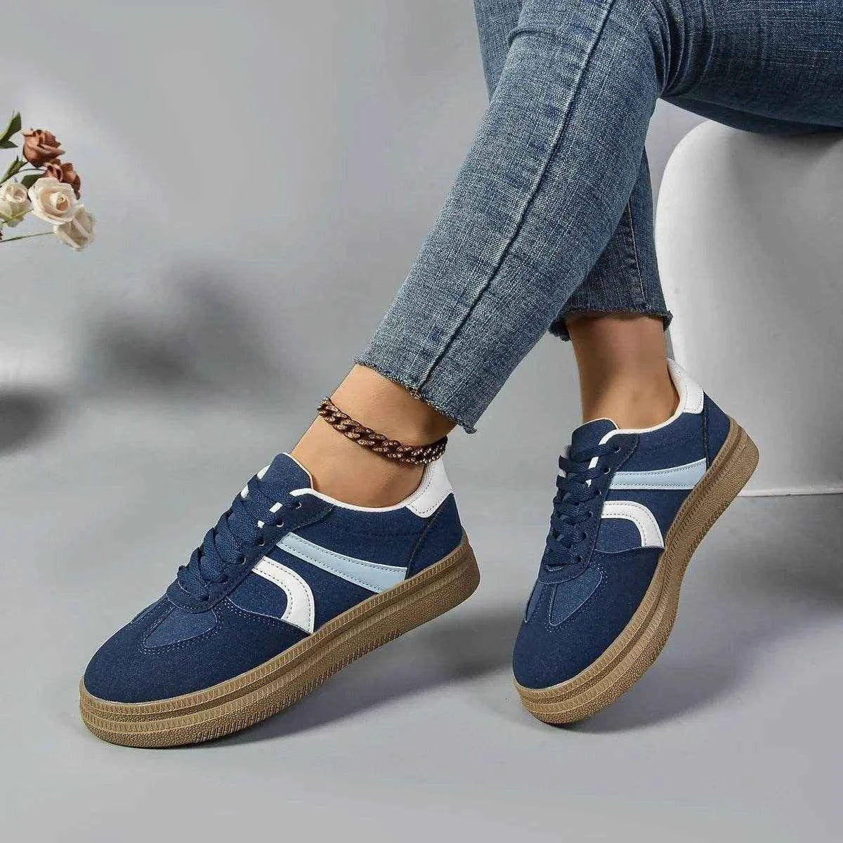 Women Blue Suede Sneakers 2024 Fashion Low-top Ladies Trendy Shoes Comfort Casual Vulcanized Sneakers Female Zapatos De Mujer