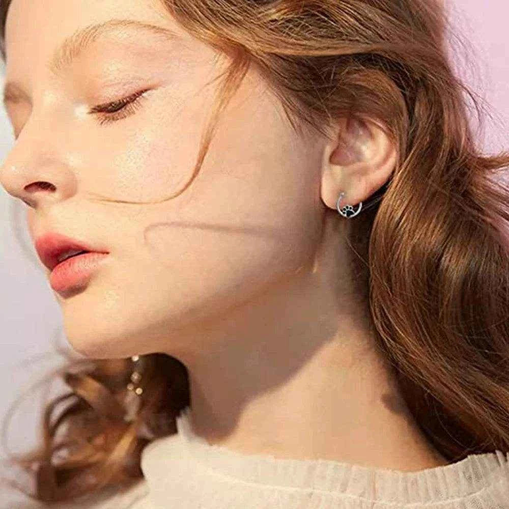 Jewelrieshub Cat Claw Hoop Earrings Silver Paw Design