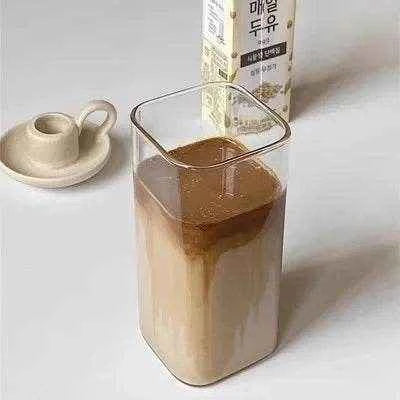 Qoraheyhub Heat Resistant Coffee Glass Cup with Lid & Straw