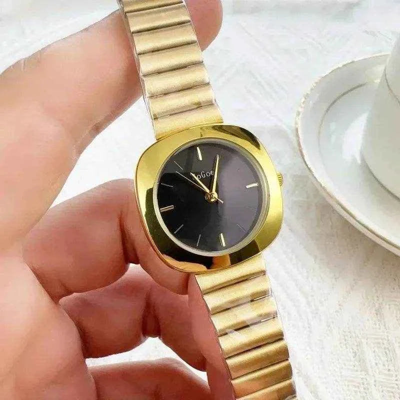 Qoraheyhub Women's Gold Quartz Watch Stylish Design