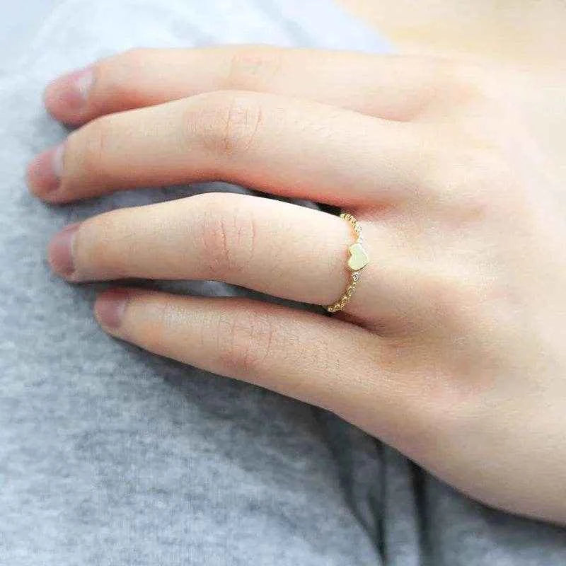 Jewelrieshub Zirconia Delicate Finger Ring with Heart Design