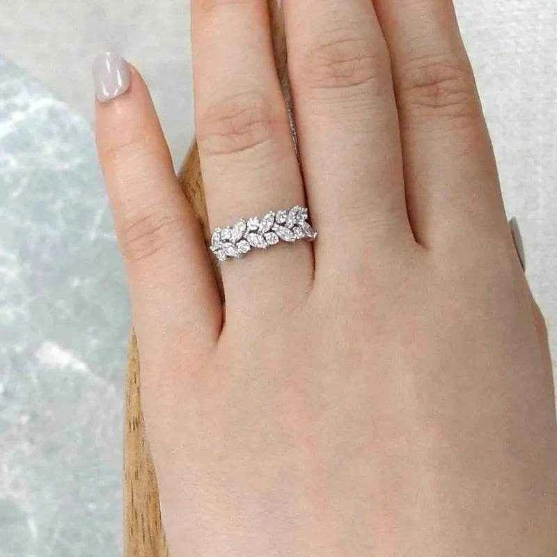 Jewelrieshub Marquise Zirconia Wedding Band - Elegant Design