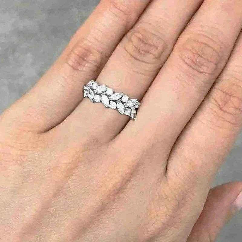 Jewelrieshub Marquise Zirconia Wedding Band - Elegant Design