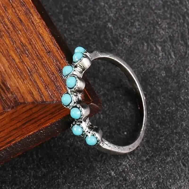 Jewelrieshub Retro Turquoise Finger Ring Gold Finish
