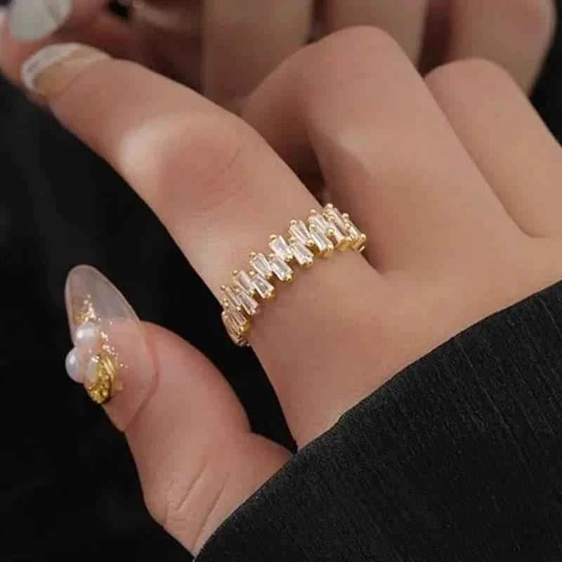 Jewelrieshub Stylish Engagement Ring for Women Rose Gold