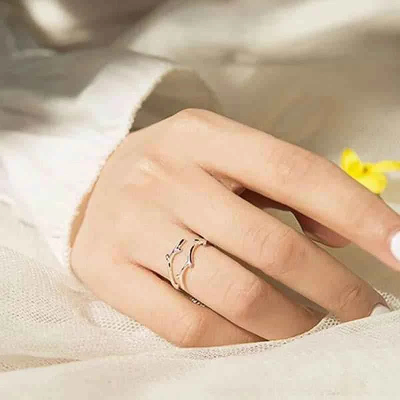 Jewelrieshub Trendy Silver Rings for Women - Stylish Design