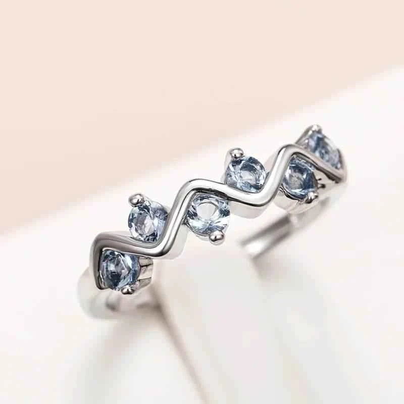 Qoraheyhub Women's Zirconia Finger Ring Silver Band