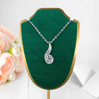 1pc Fine Craftsmanship Electroplated 18k Golden Plated S925 Silver Material Silver Weight: 3.8g Main Stone: 1 Carat Moissanite Pendant Necklace with Gift Box Men's and Women's Fashion Jewelry Suitable for Couples Dating, Fami