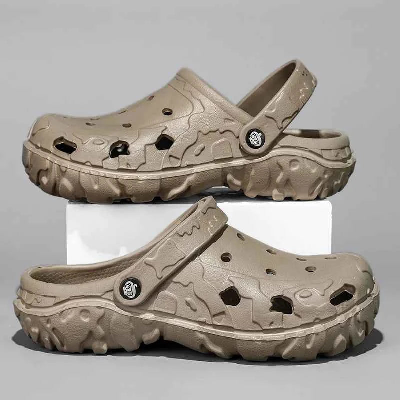 2025 Summer Slippers Clogs Men Beach Shoes Outdoor Garden Shoes Casual Sandals Black Brown Slip-On Men's Breathable Slides