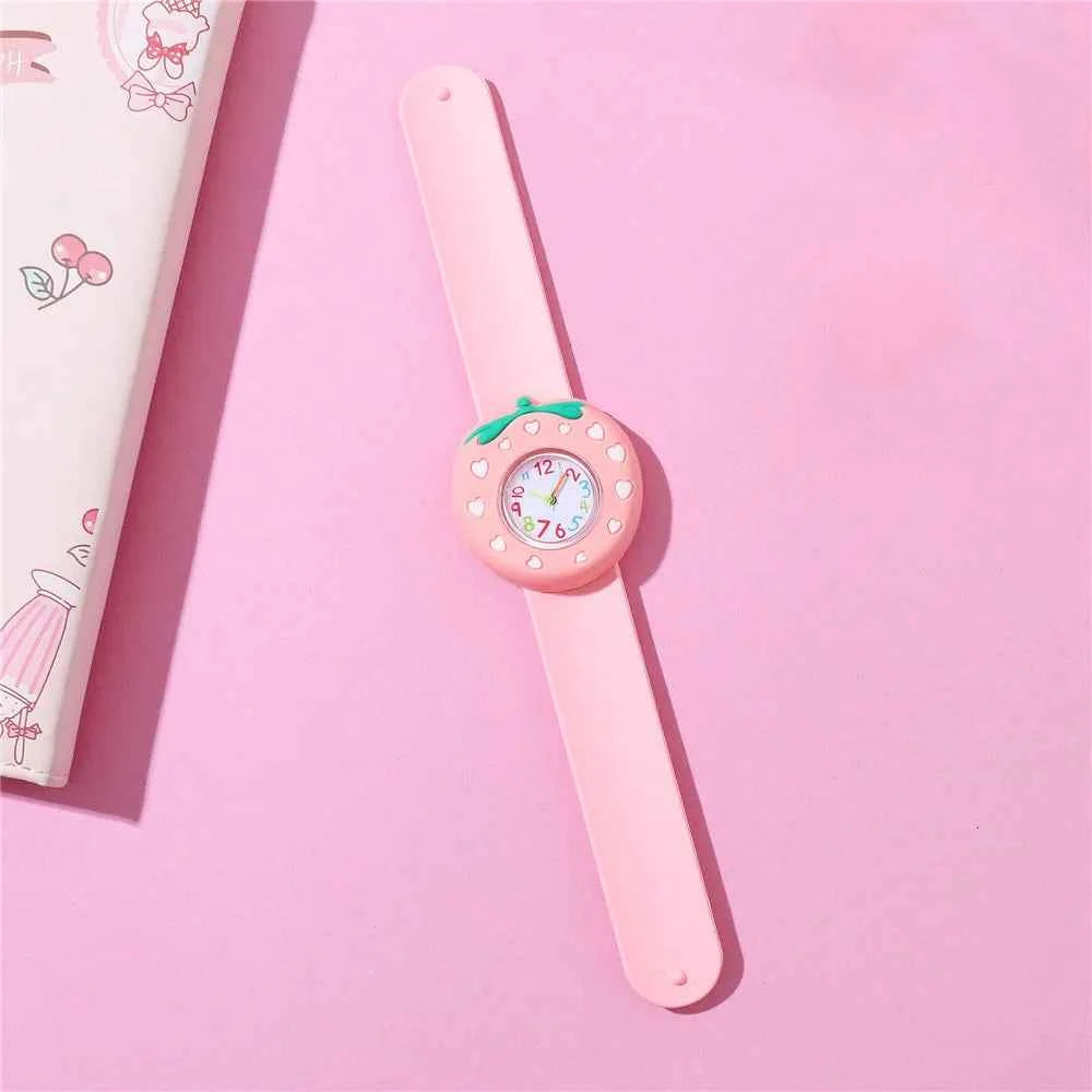 Individual Pink Red strawberry Dial Cute Style Kid Watches Children Wristwatch 2 Color