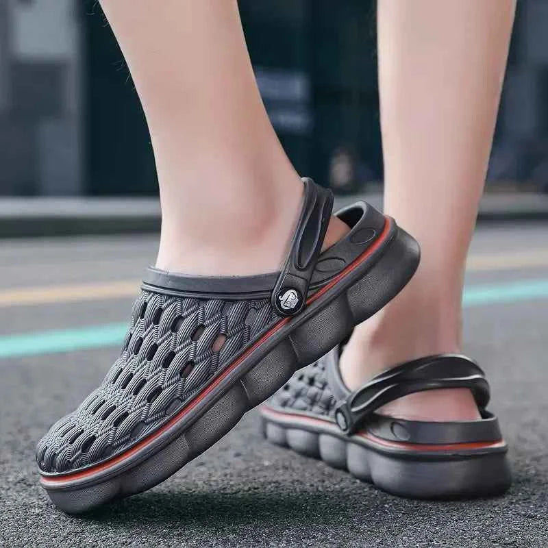 2025 Men's Sandals Women's Outdoor Beach Wading Slippers for Men Garden Home Clogs Women's Sandals Summer Hiking Sandals Men