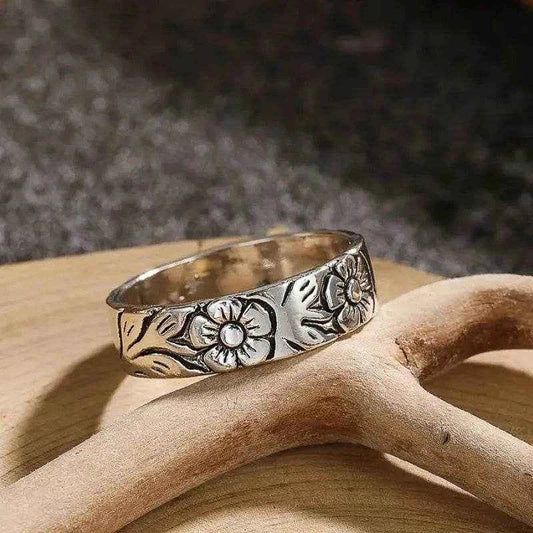 Jewelrieshub Delicate Silver Party Jewelry Floral Ring