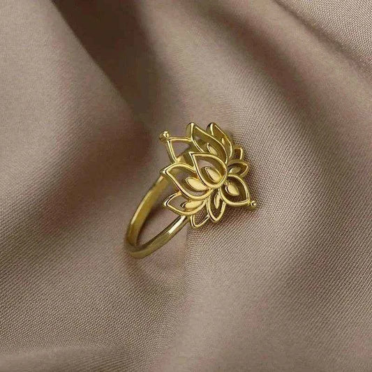 Jewelrieshub Elegant Lotus Flower Ring for Women - Gold