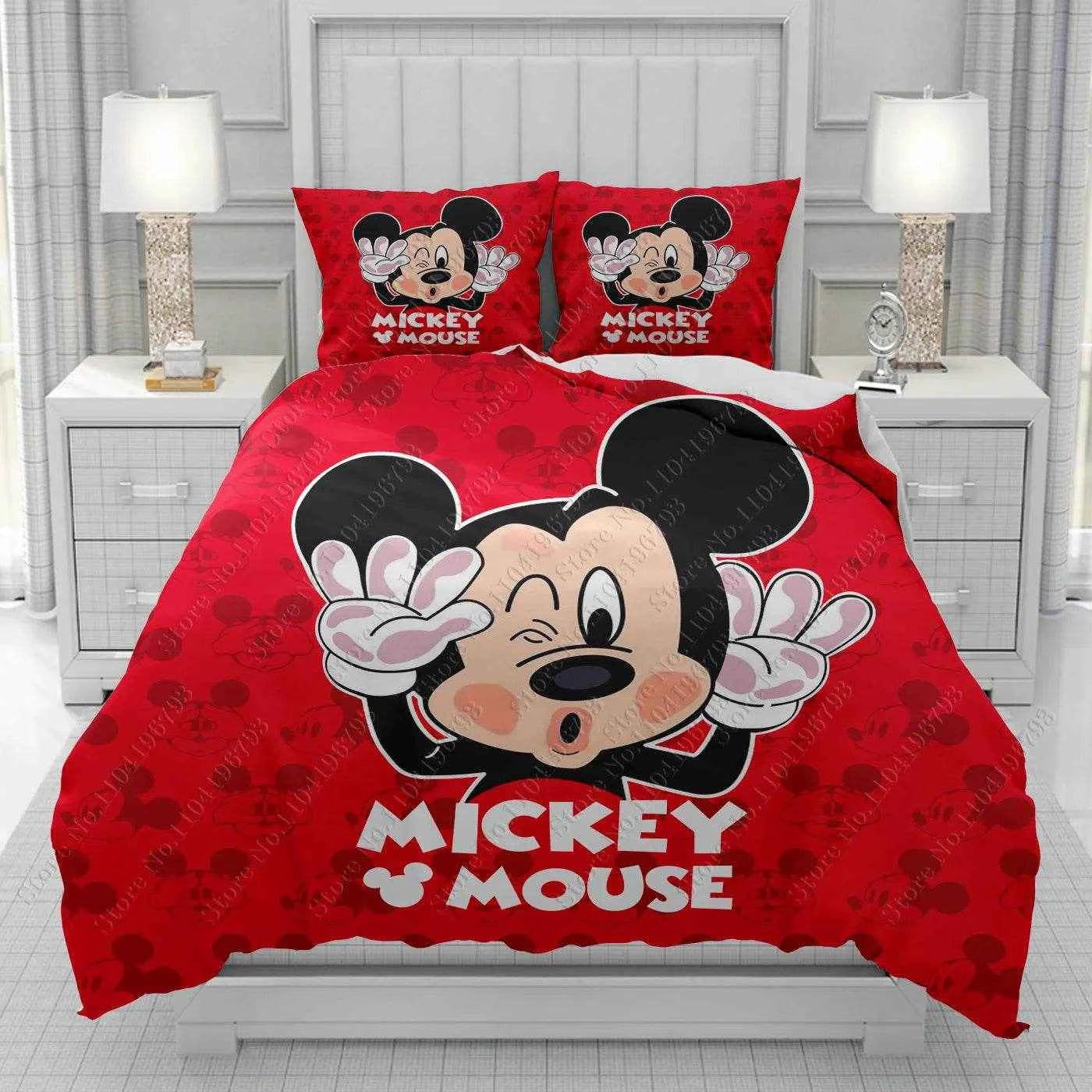 Qoraheyhub Mickey Mouse Bedding Set - Cozy & Fun