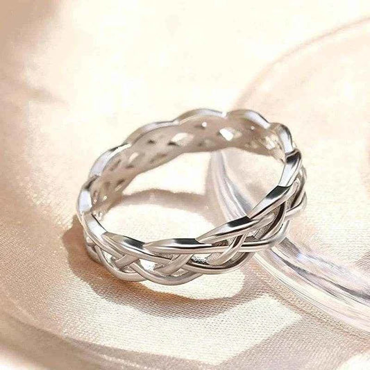 Jewelrieshub Minimalist Engagement Ring for Her - Elegant Silver Band
