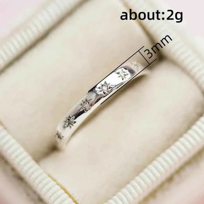 Jewelrieshub Simple Silver Band Ring with Star Design