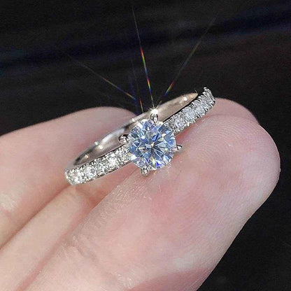 Jewelrieshub Delicate Minimalist Gold Ring with Diamonds