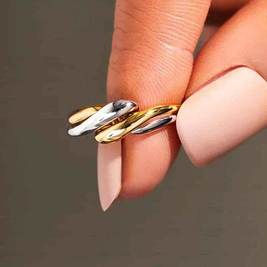 Jewelrieshub Women's Gold and Silver Statement Ring
