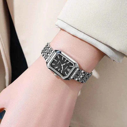 Qoraheyhub Luxury Quartz Wristwatch for Women – Elegant Gold Tone